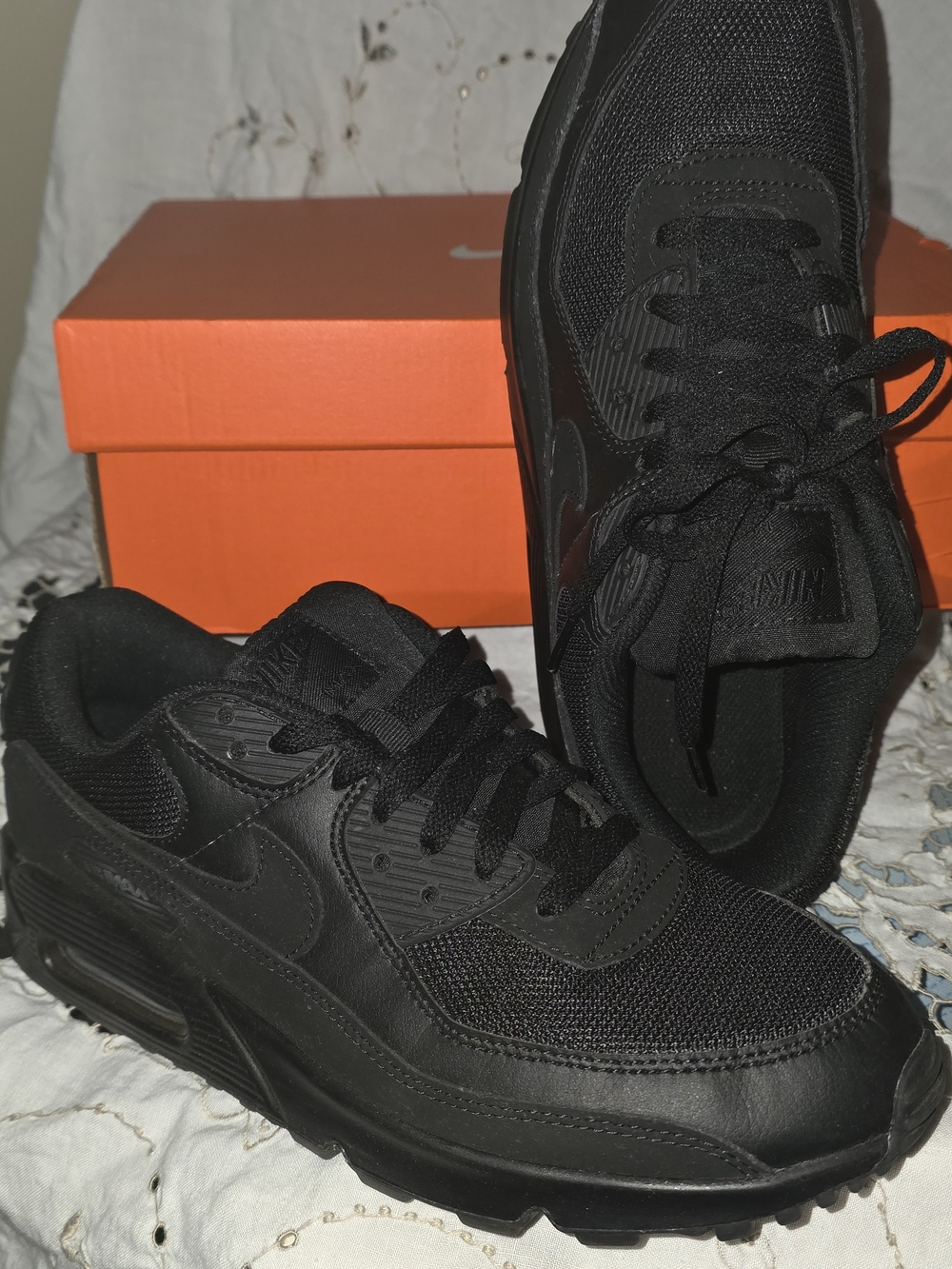 Men's Nike Air Max 90 Recraft, Triple Black - Size 10 ½